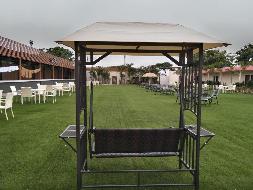Focus Club And Resort Ranchi Esterno foto