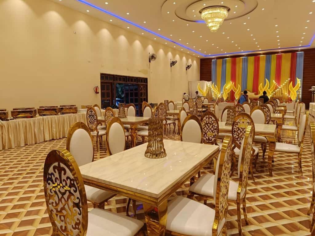 Focus Club And Resort Ranchi Esterno foto