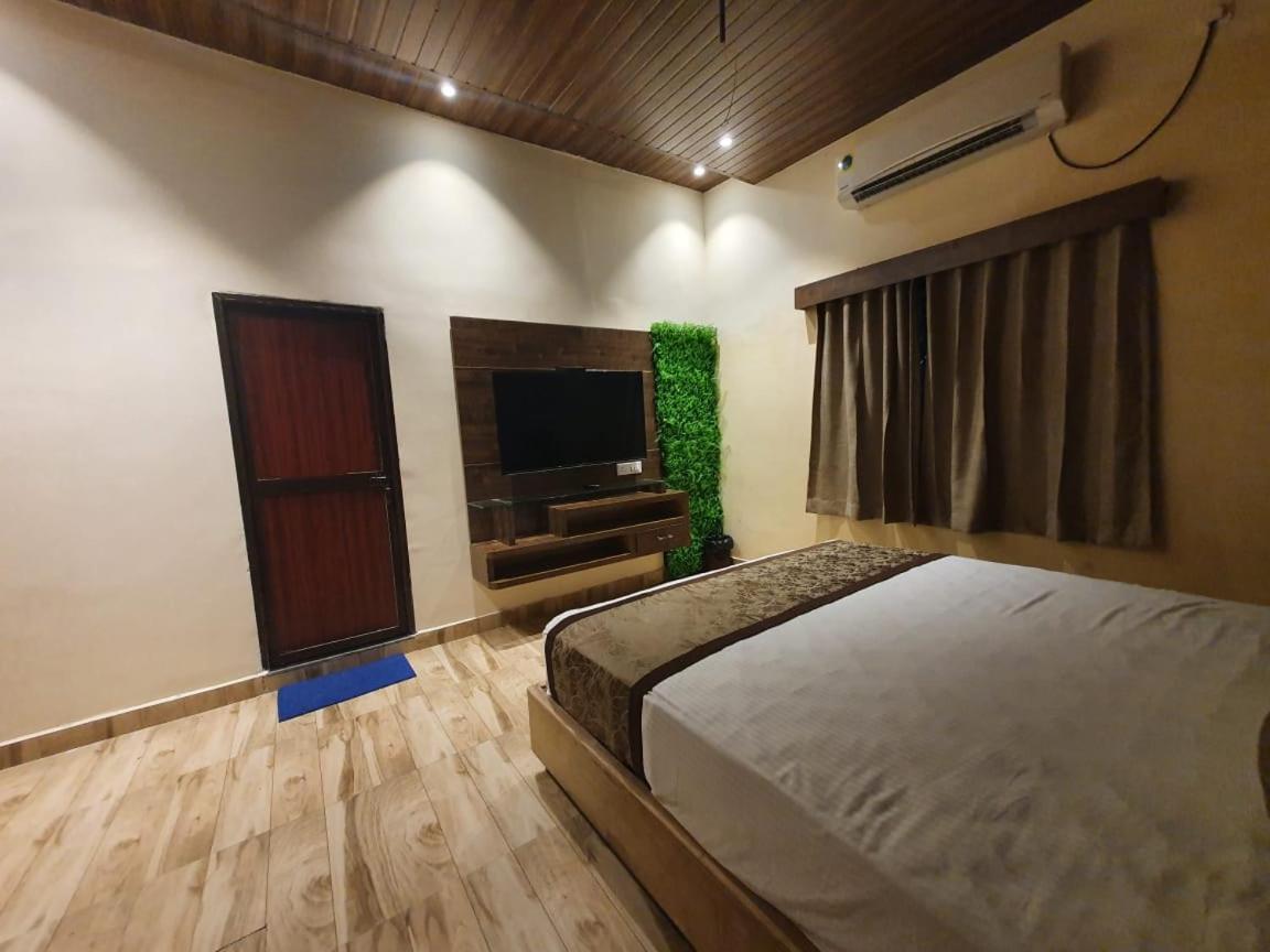 Focus Club And Resort Ranchi Esterno foto