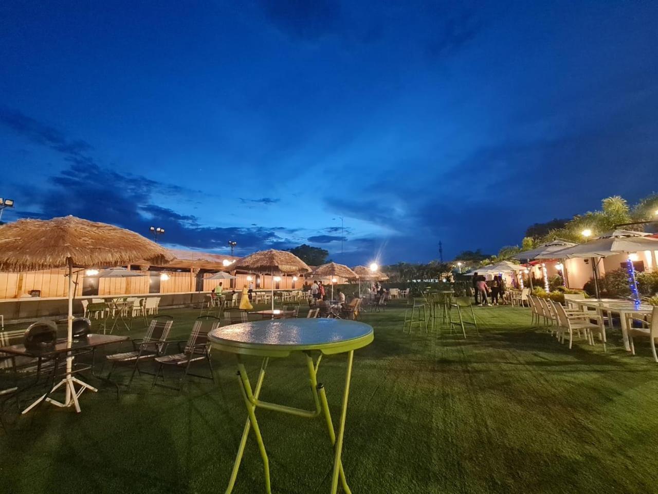 Focus Club And Resort Ranchi Esterno foto